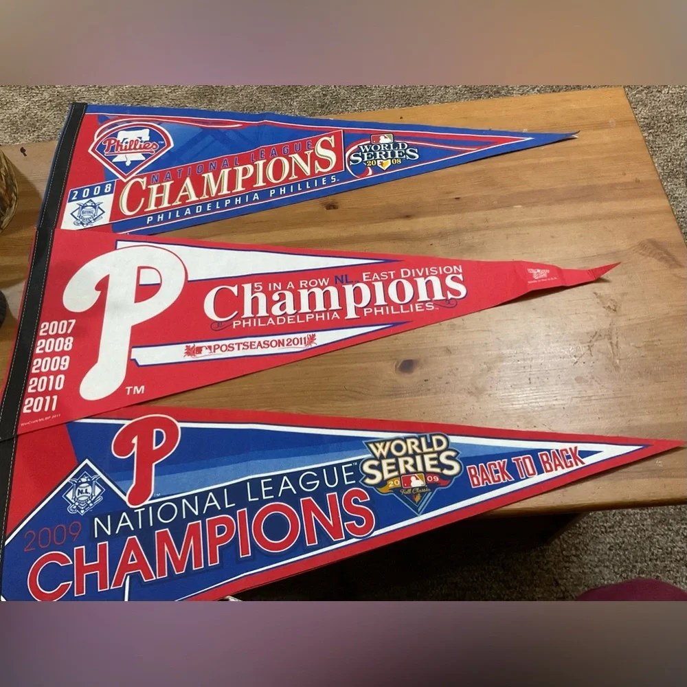 Wincraft: Philadelphia Phillies set of 3 felt baseball sport pennants 29”inches